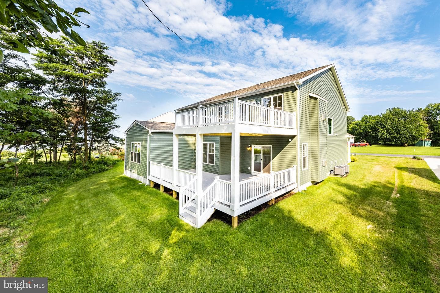 305 N Lake photo 86