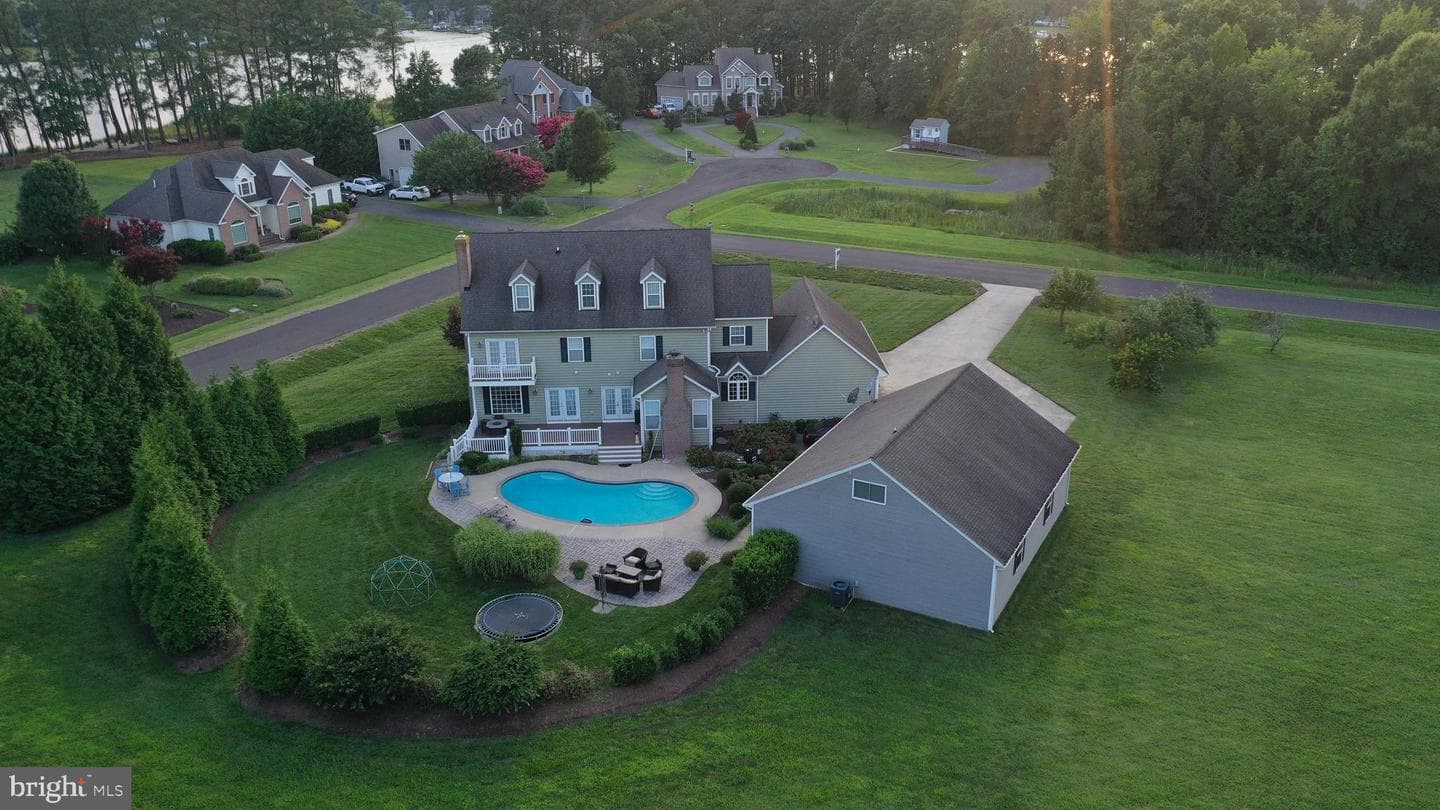 105 Port Court, Grasonville