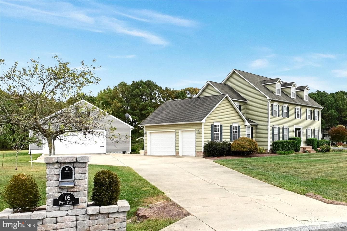 105 Port Court photo 4