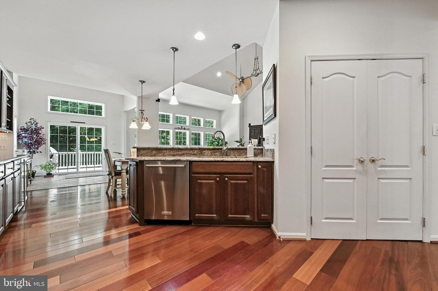 371 Overture Way photo 11