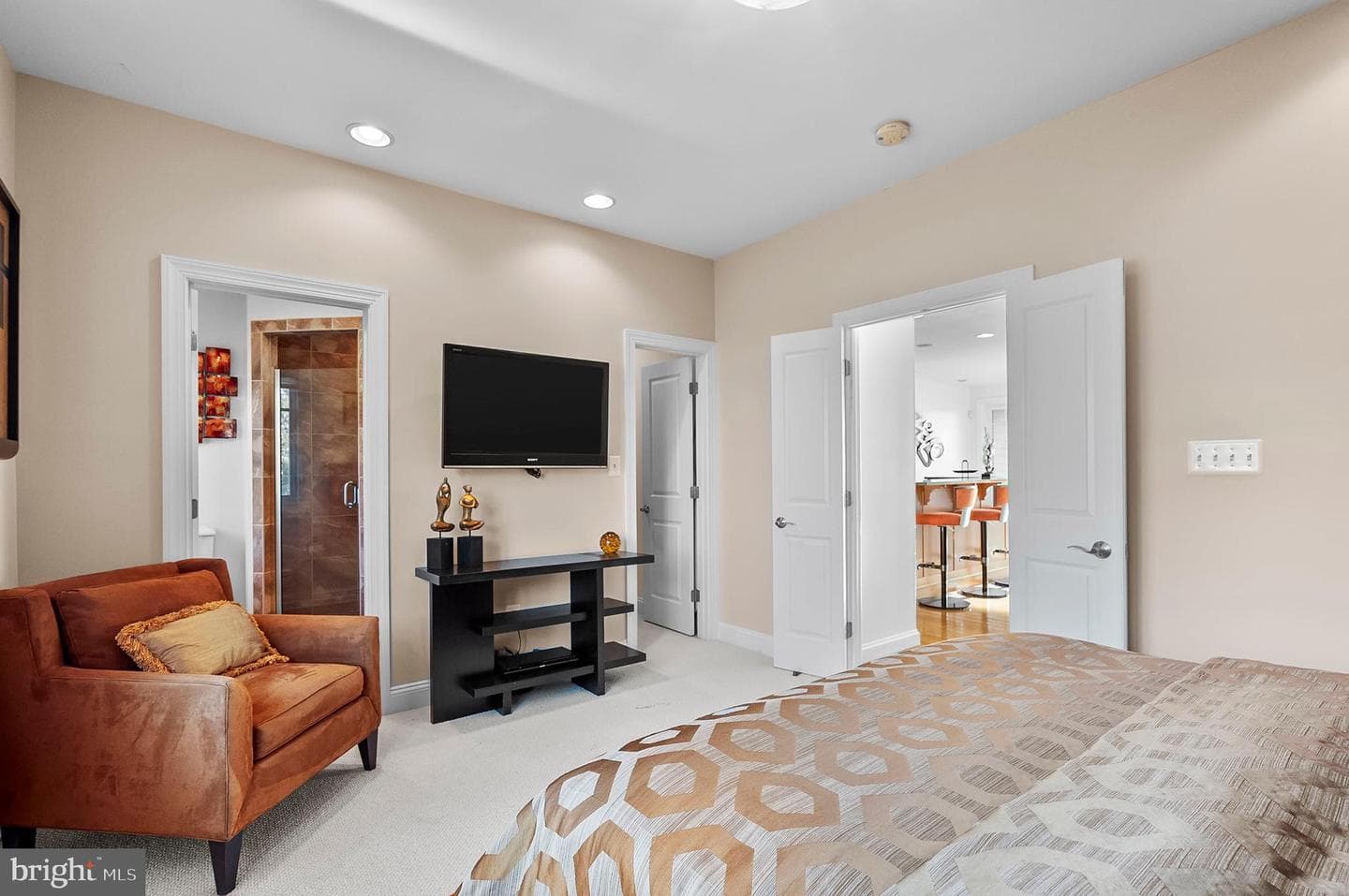 426 Narrows Pointe Drive photo 27
