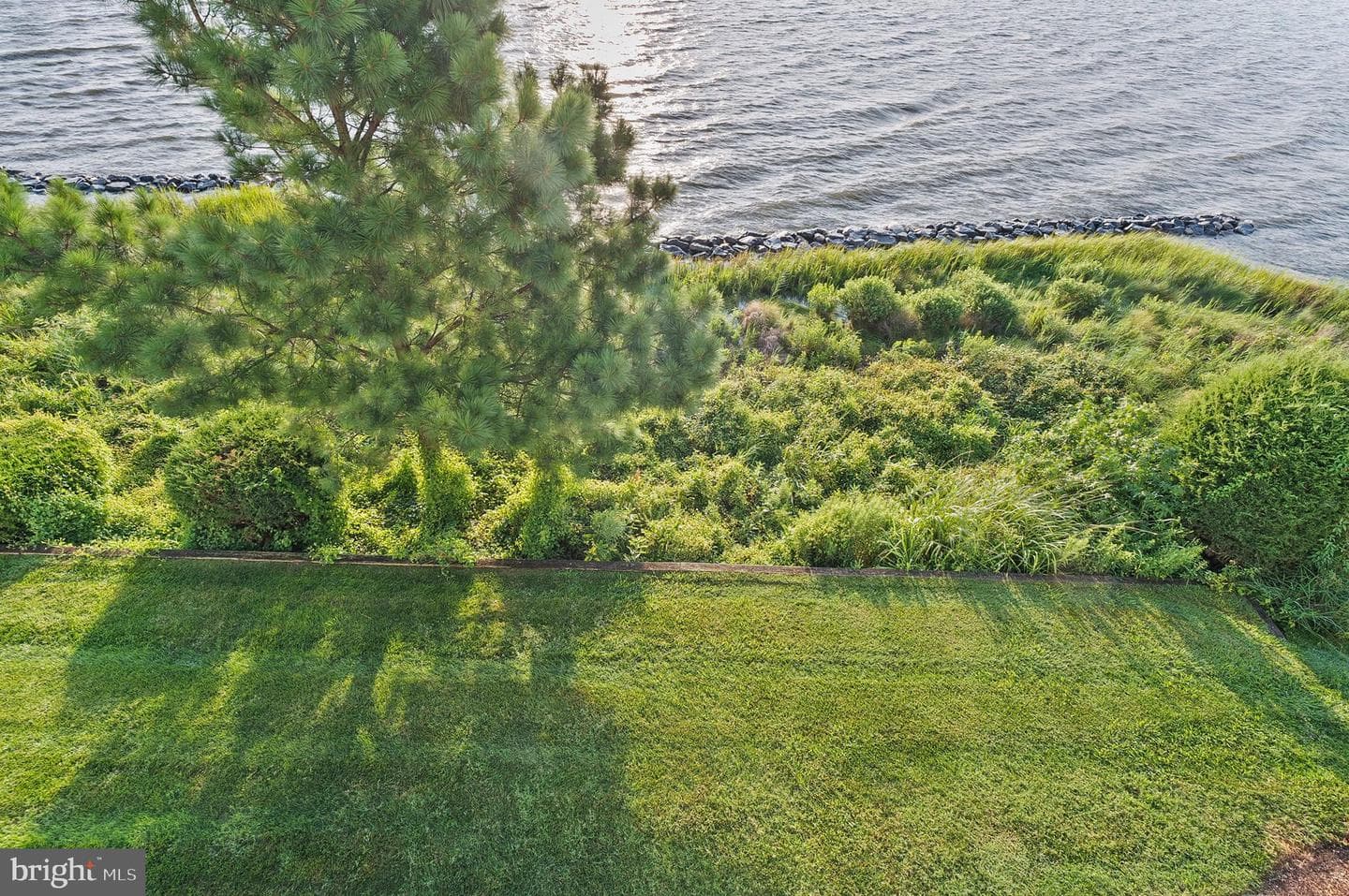 426 Narrows Pointe Drive photo 60