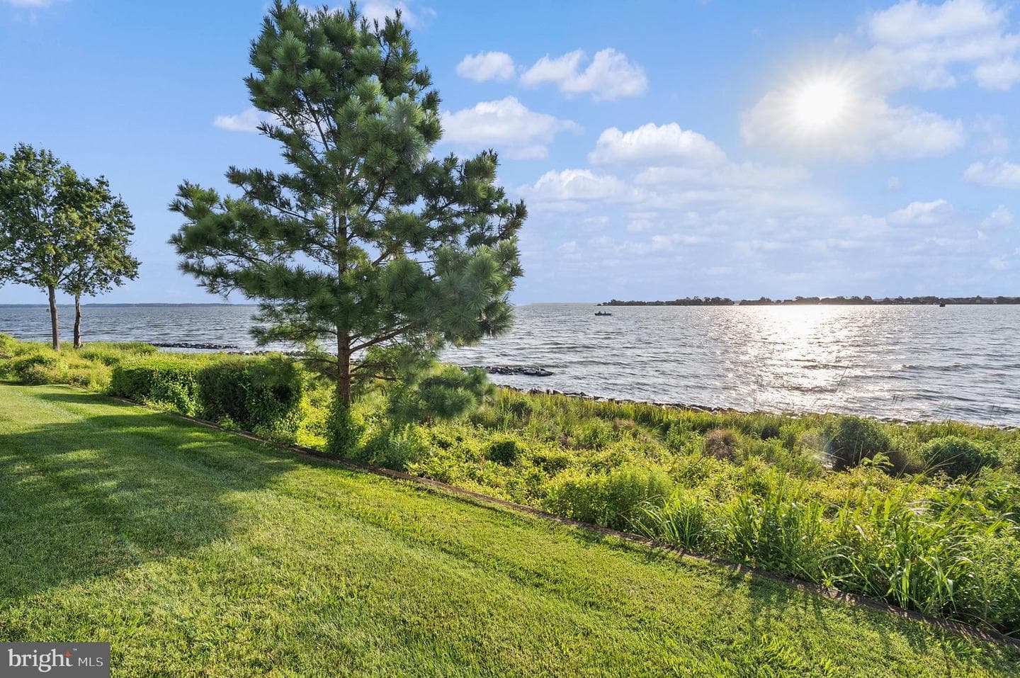 426 Narrows Pointe Drive photo 65
