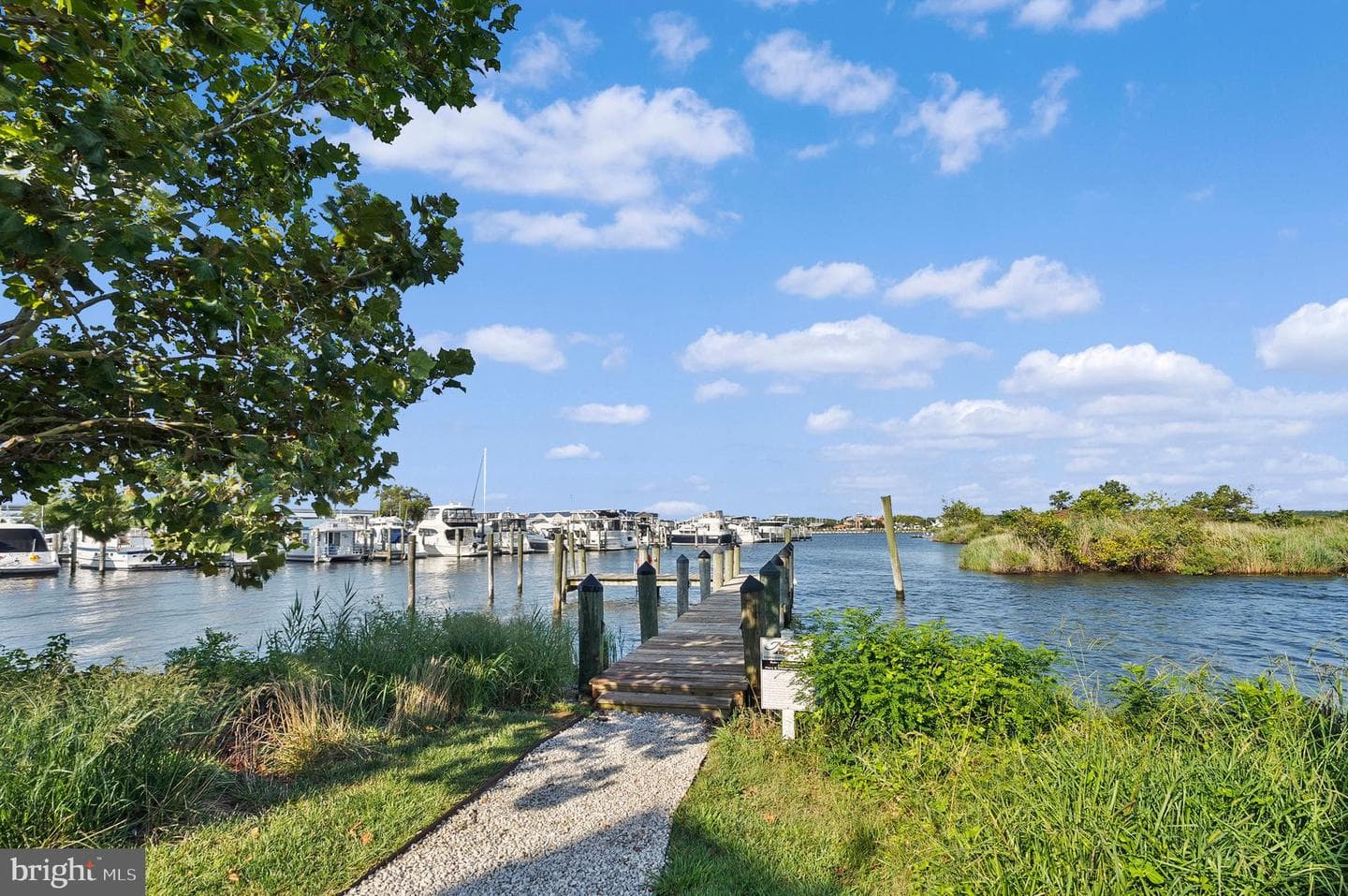 426 Narrows Pointe Drive photo 71