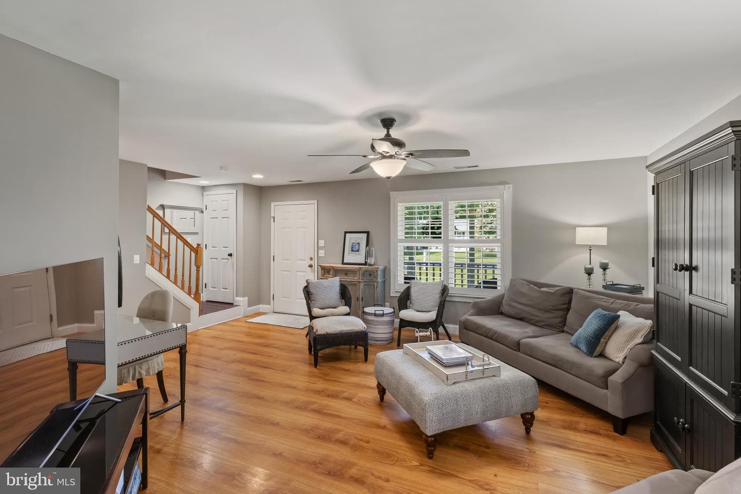 608 Cloverfields Drive photo 9
