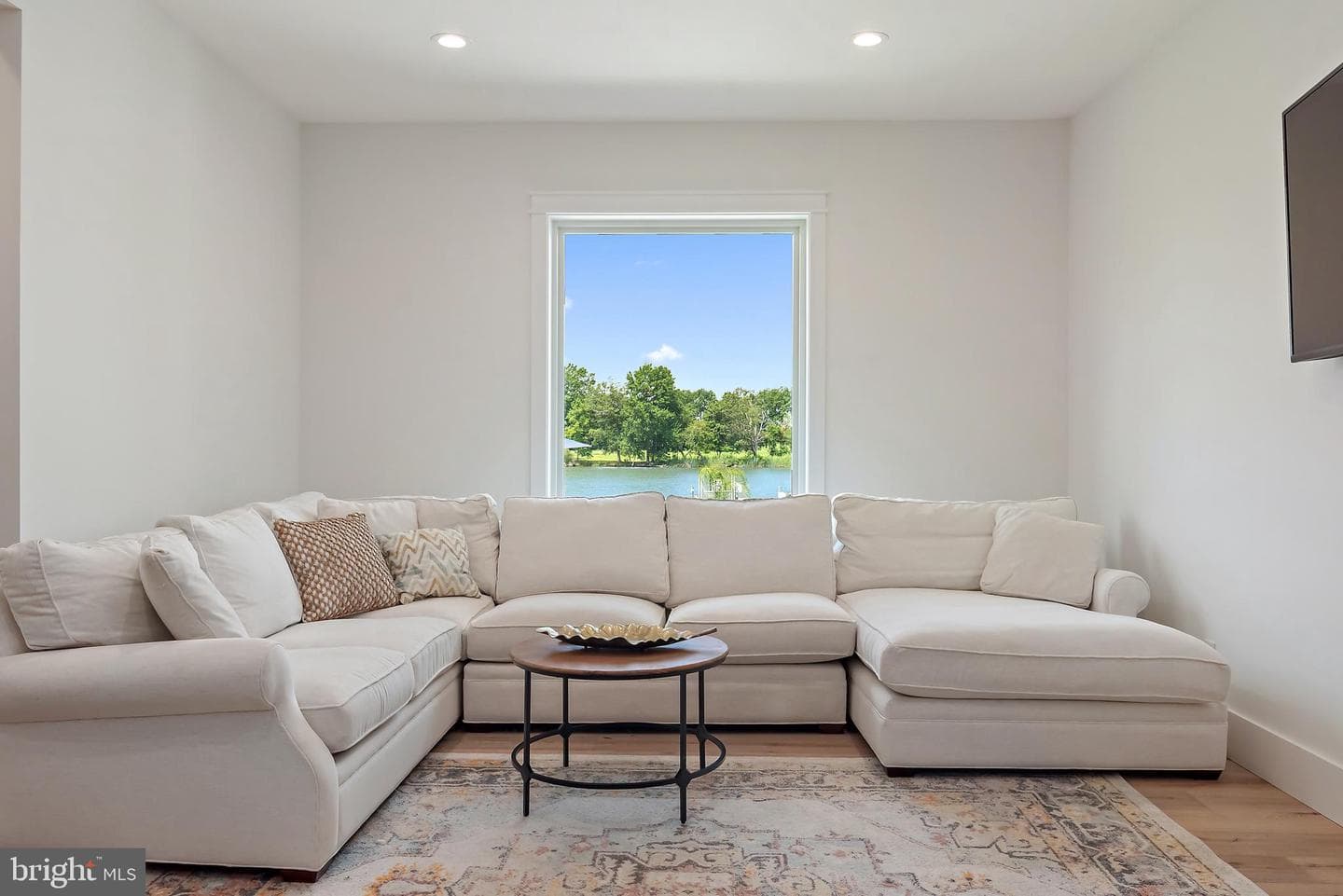2452 Bennett Point Road photo 61