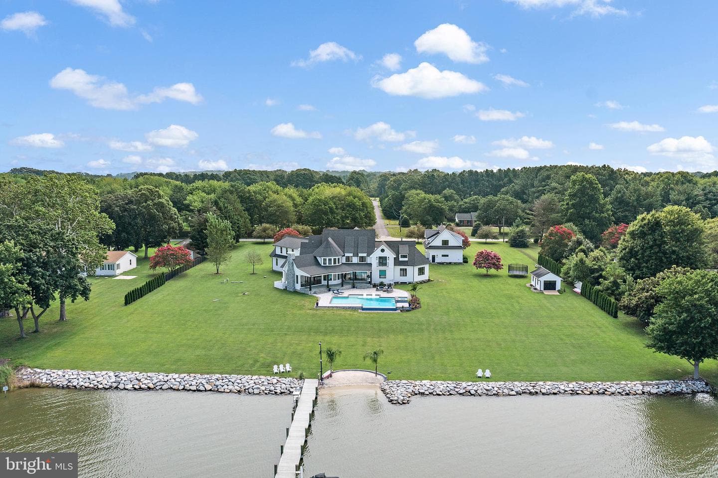2452 Bennett Point Road photo 93