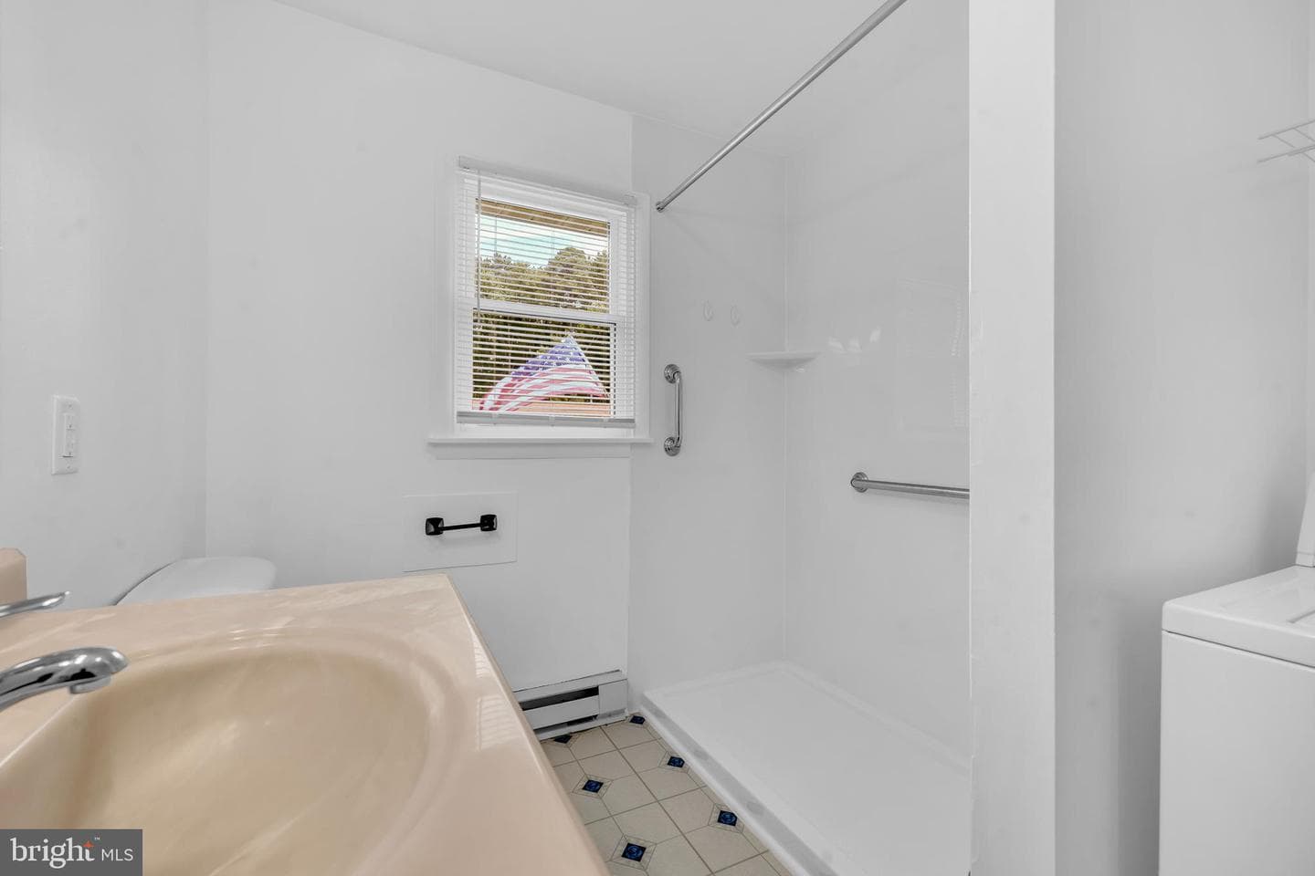 300 Talbot Road photo 15