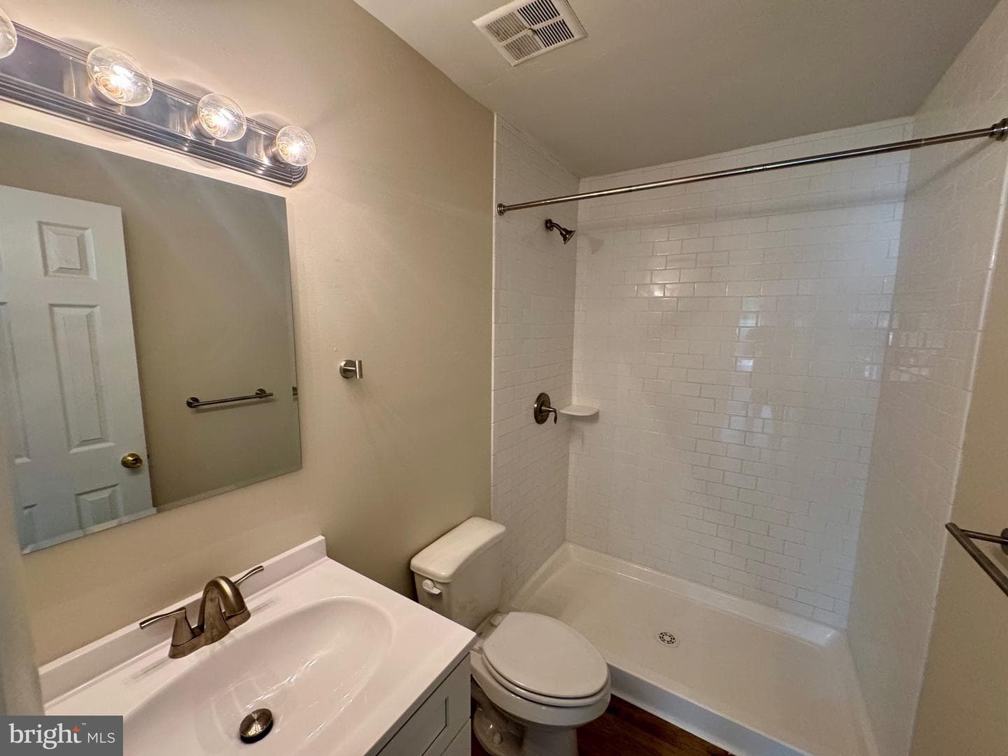 7 Mariners Way photo 23