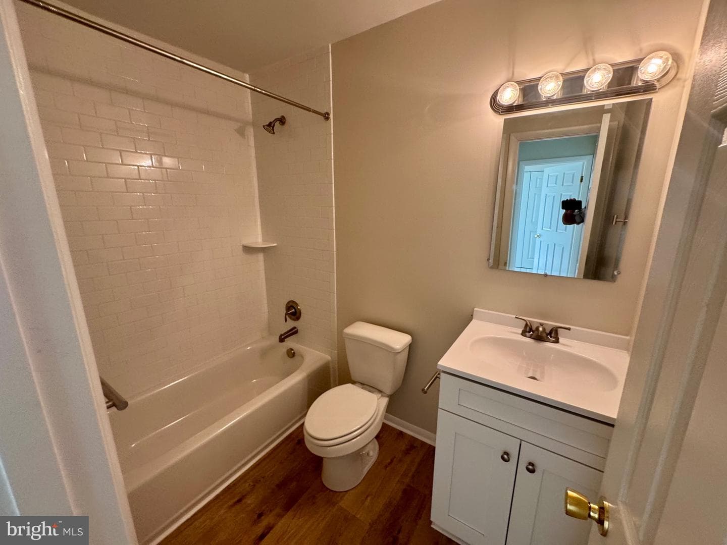 7 Mariners Way photo 29