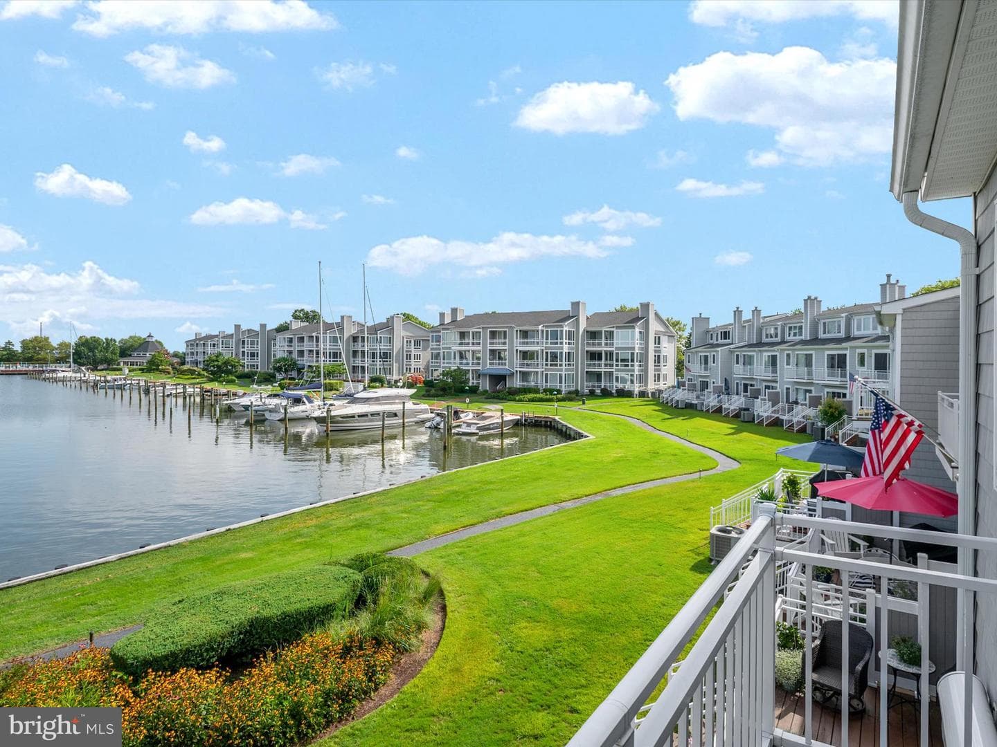 708 Oyster Cove Drive photo 35