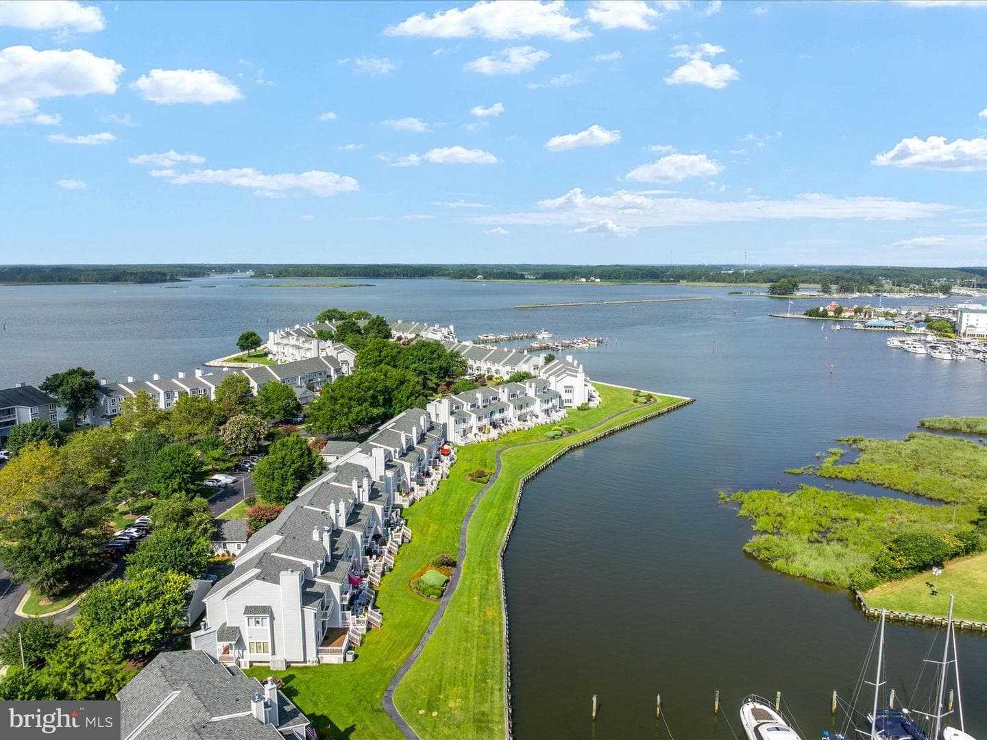 708 Oyster Cove Drive photo 45