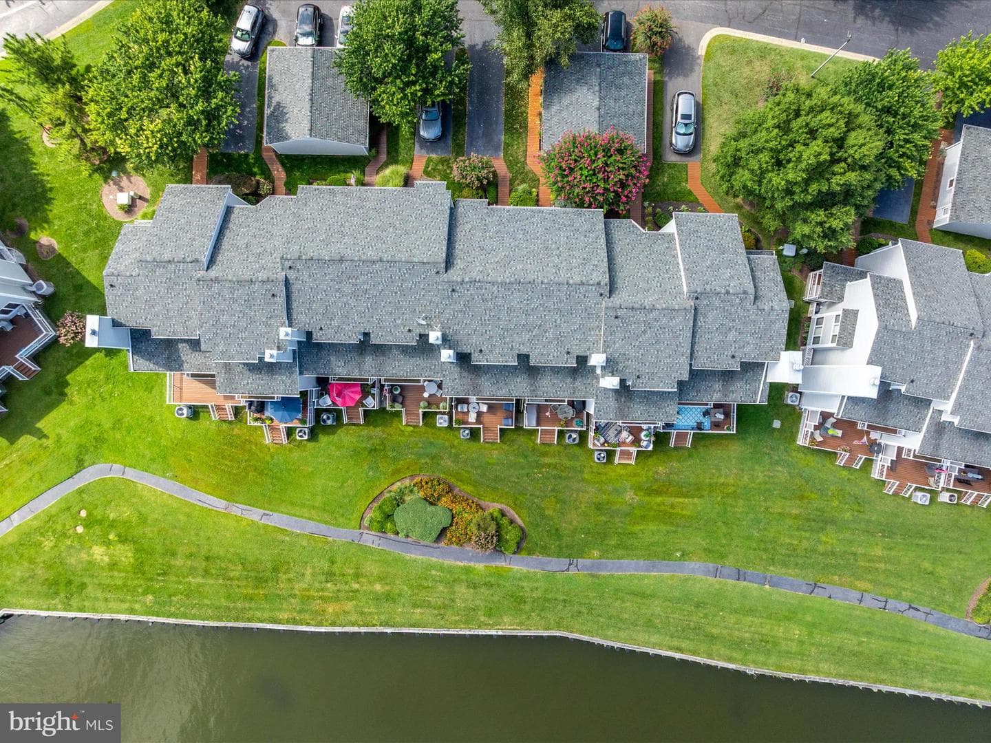 708 Oyster Cove Drive photo 8