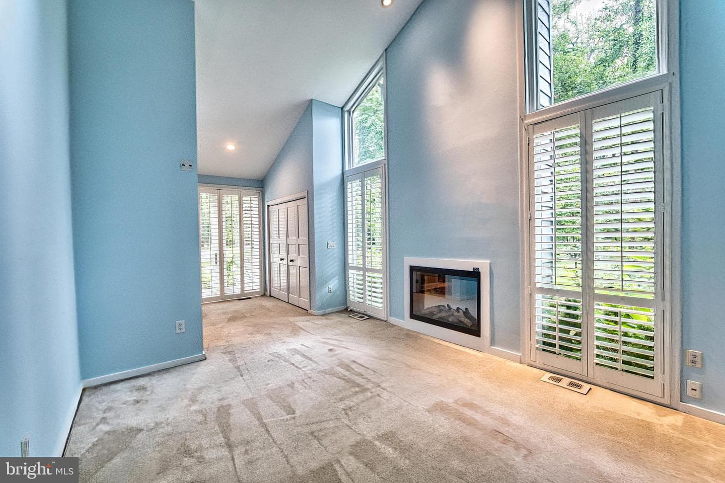 124 Eareckson Lane photo 32
