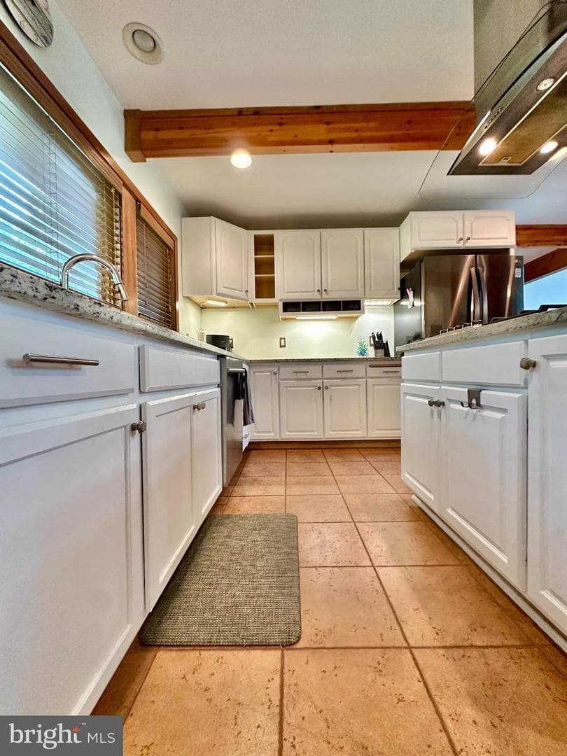 108 Eareckson Lane photo 19