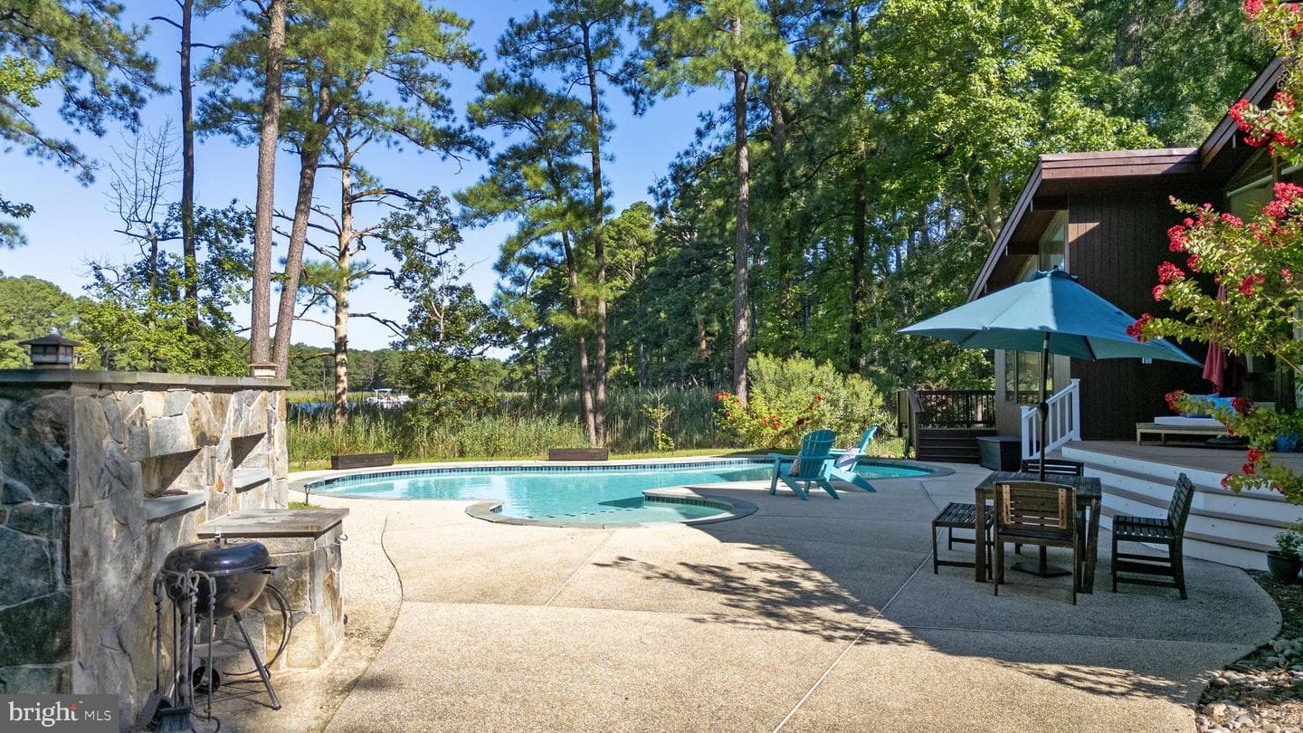 108 Eareckson Lane photo 41