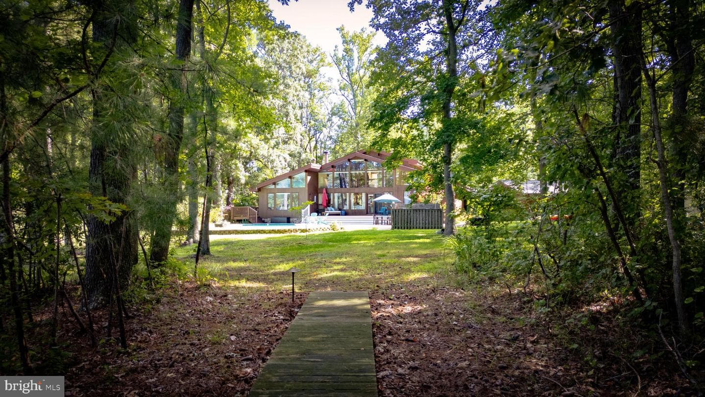 108 Eareckson Lane photo 43