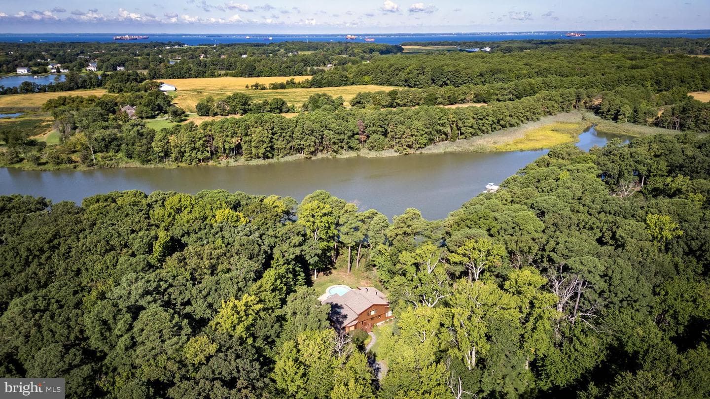 108 Eareckson Lane photo 45