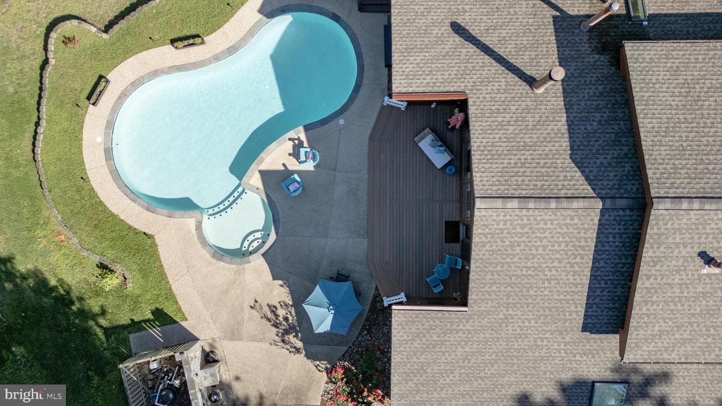 108 Eareckson Lane photo 7