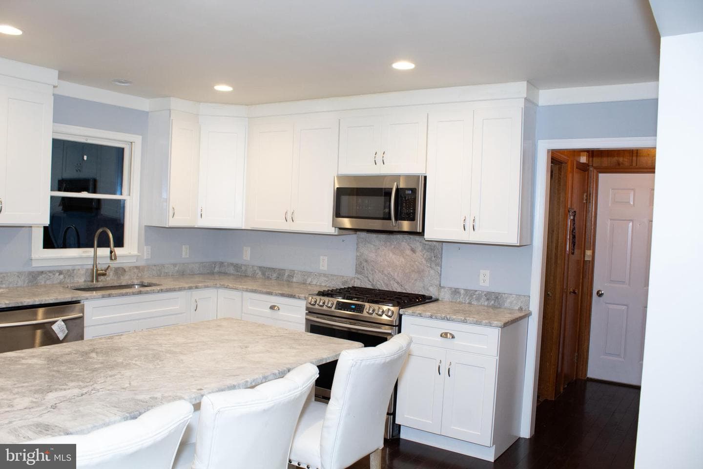 214 Pennick Drive photo 8