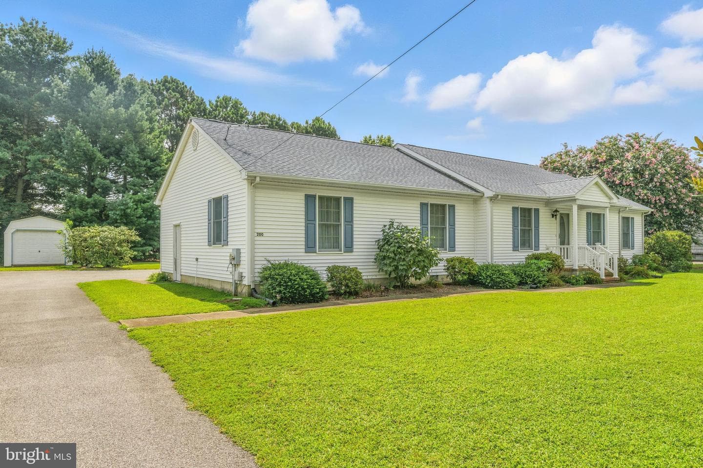 200 Fey Road photo 2