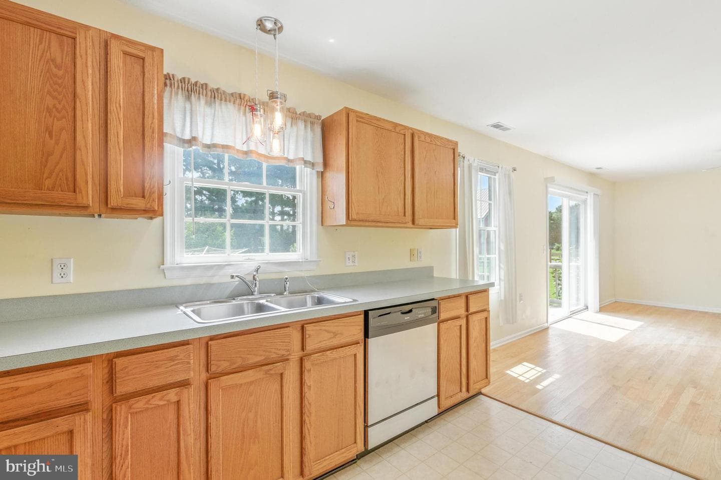 200 Fey Road photo 7