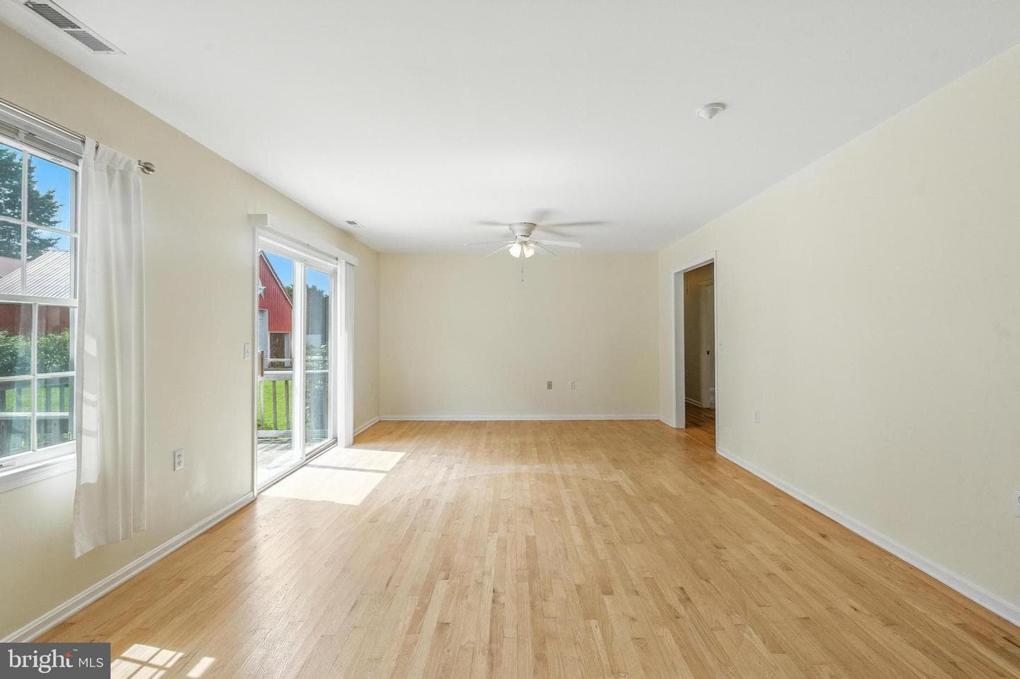 200 Fey Road photo 9