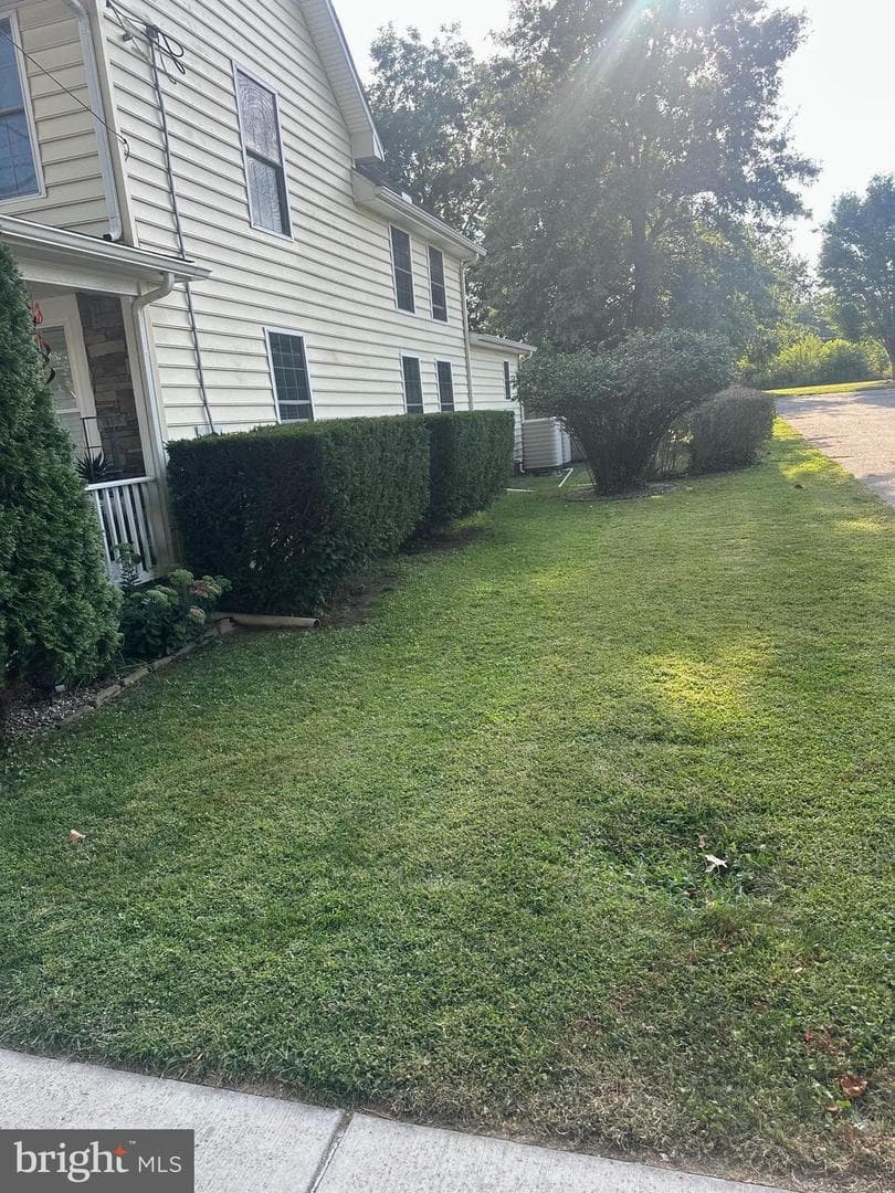 204 Church Street S photo 6
