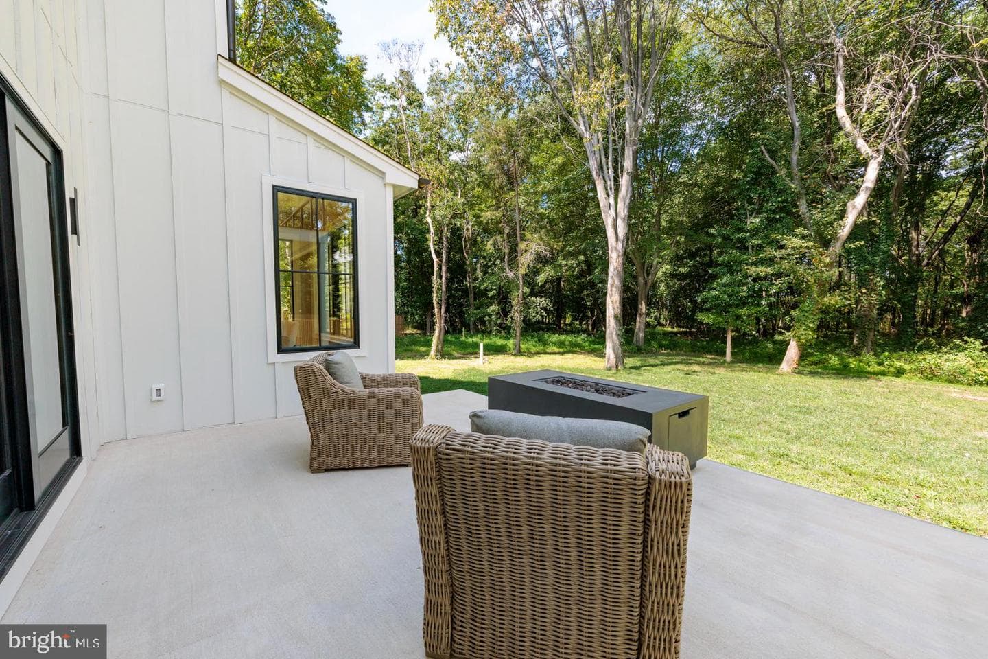 208 Tower Drive photo 11