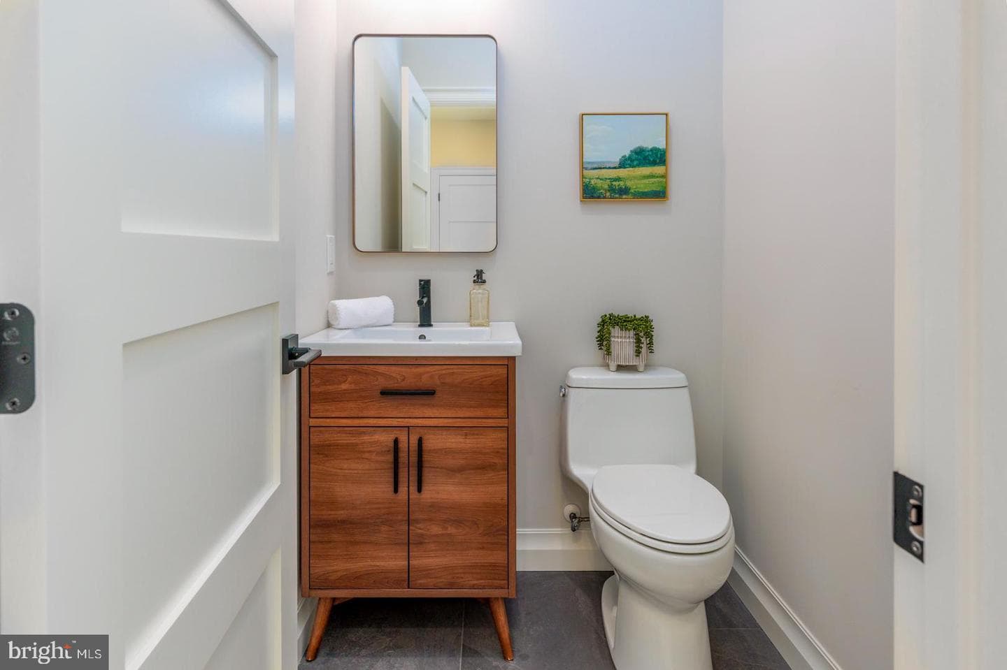 208 Tower Drive photo 33