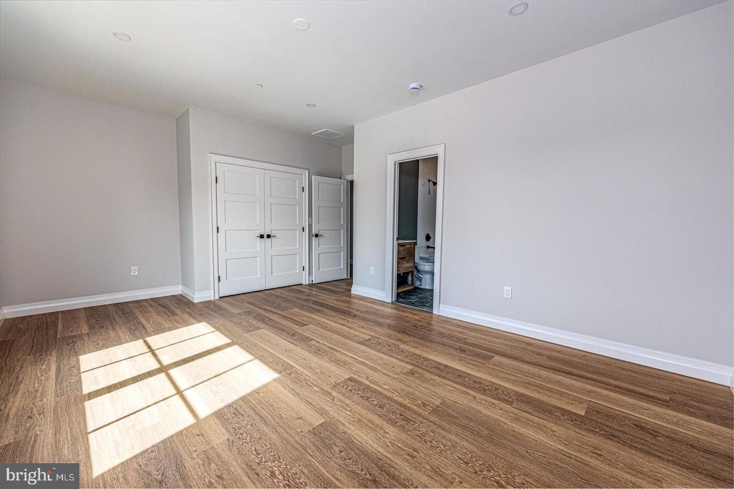 208 Tower Drive photo 49
