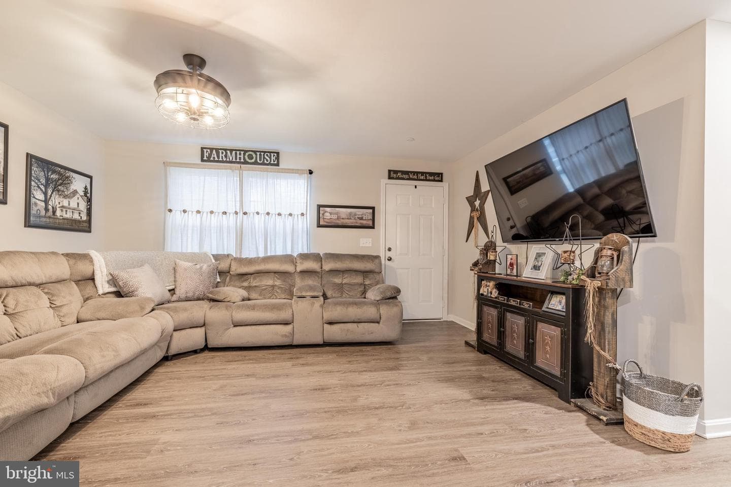 111 Cee Jay Road photo 7