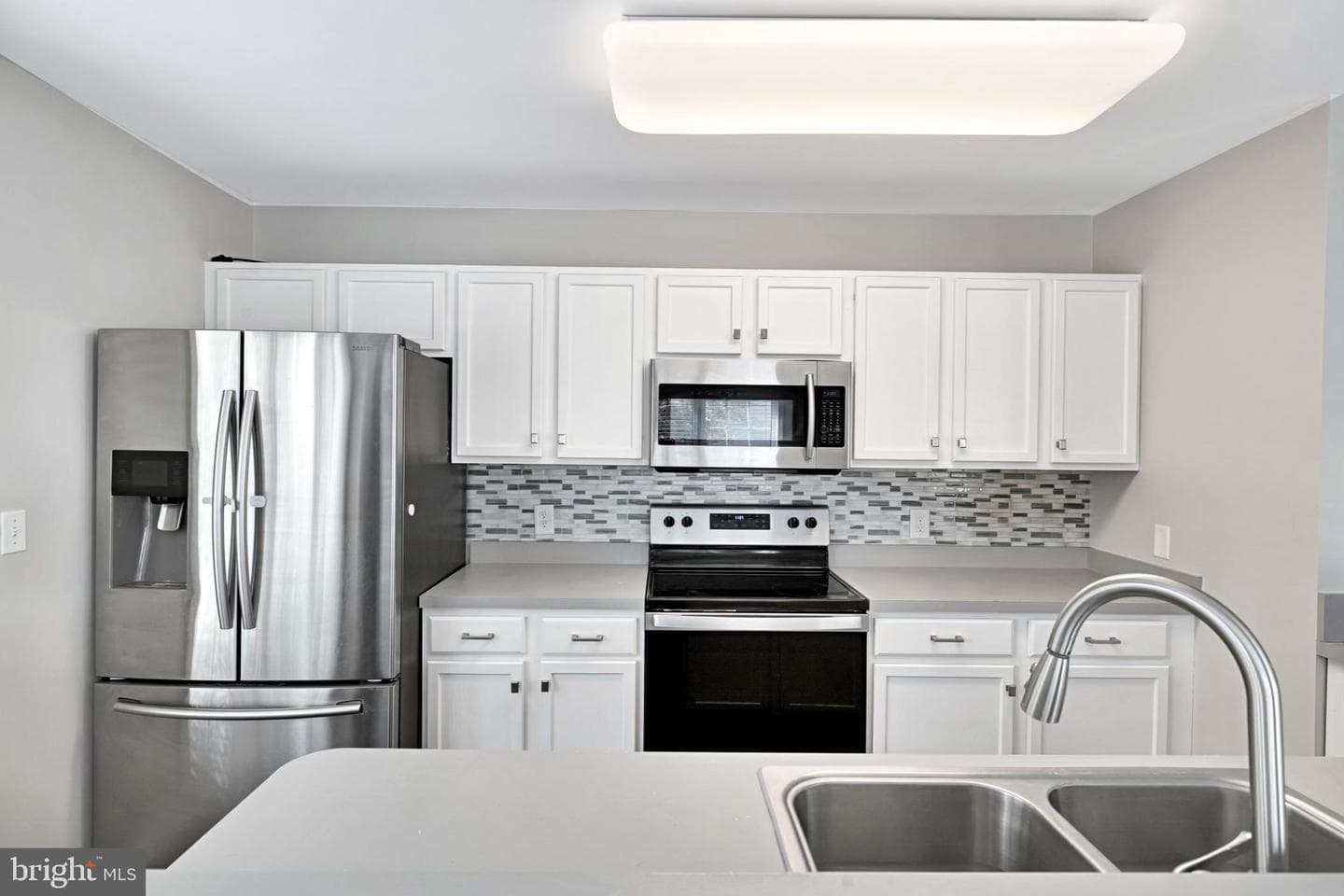 202 Ridgeview Court photo 12