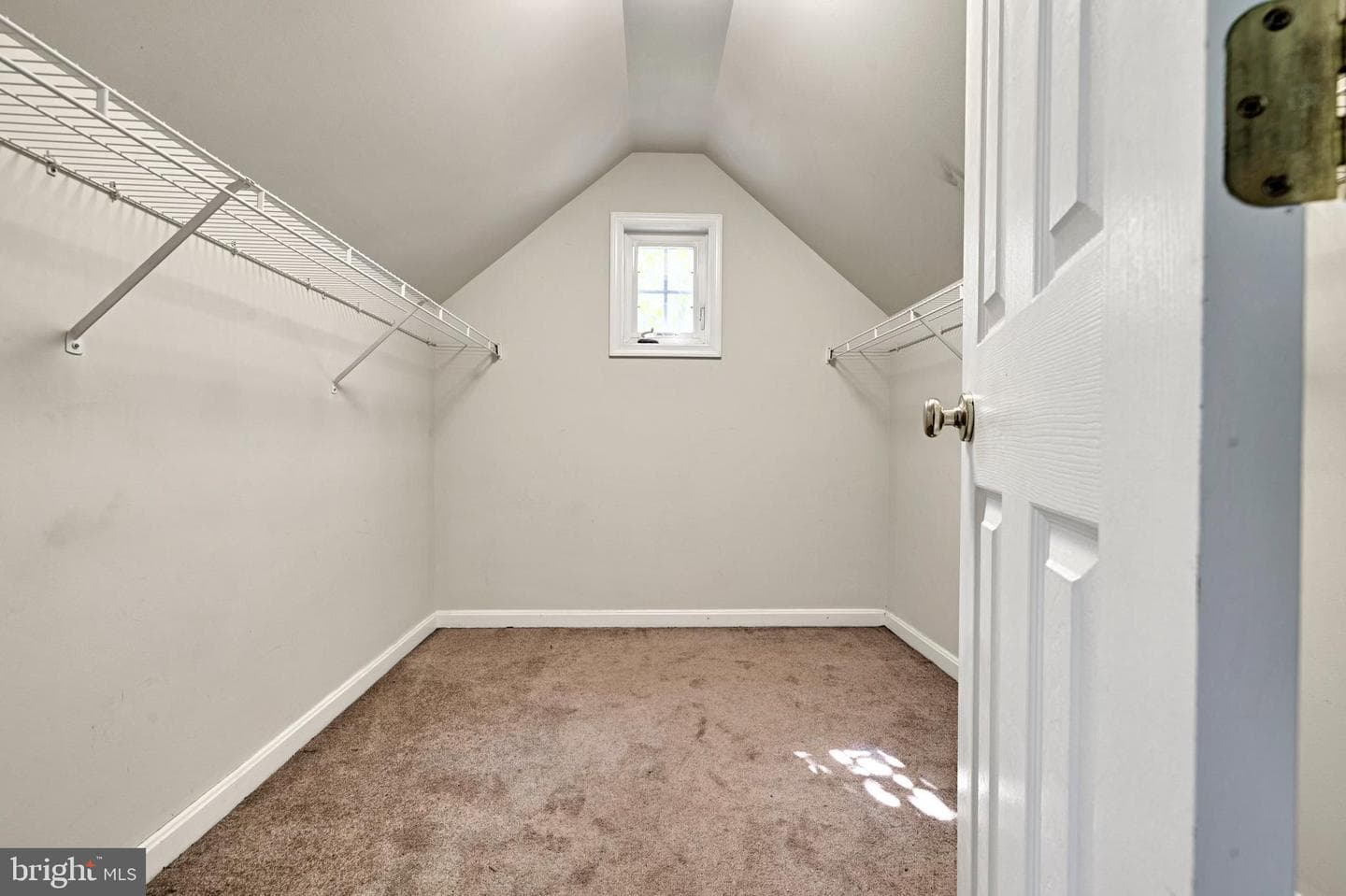 202 Ridgeview Court photo 19