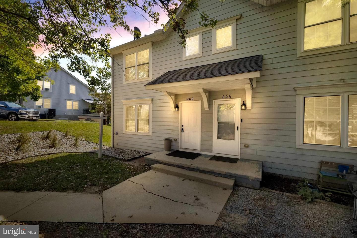 202 Ridgeview Court photo 2