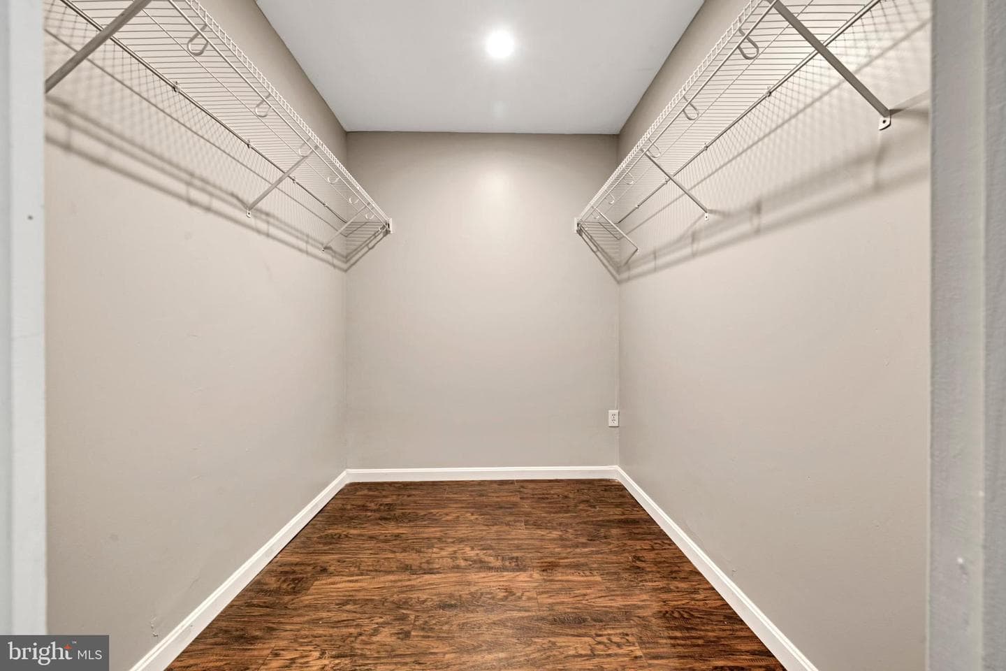202 Ridgeview Court photo 27