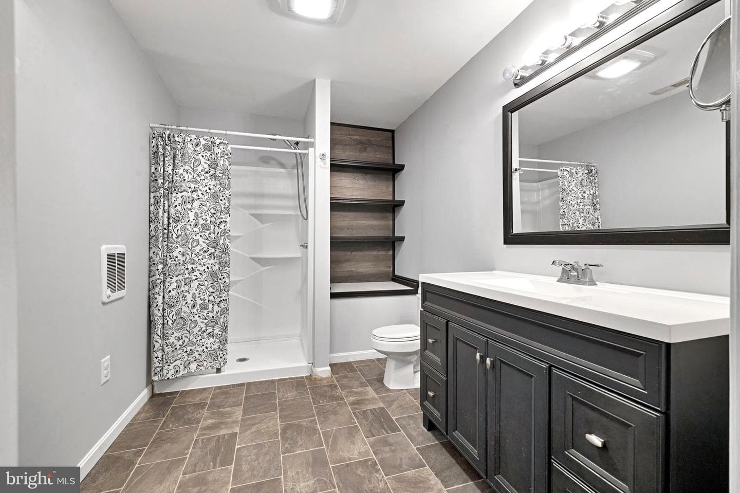 202 Ridgeview Court photo 31