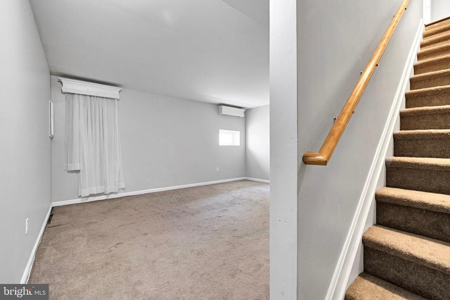 202 Ridgeview Court photo 32