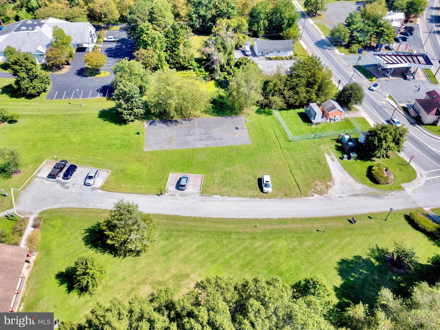 202 Ridgeview Court photo 45