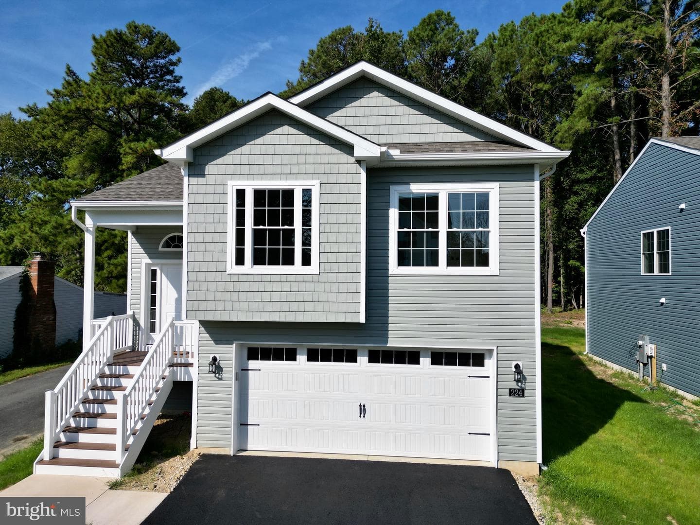 224 Long Point Road photo 1