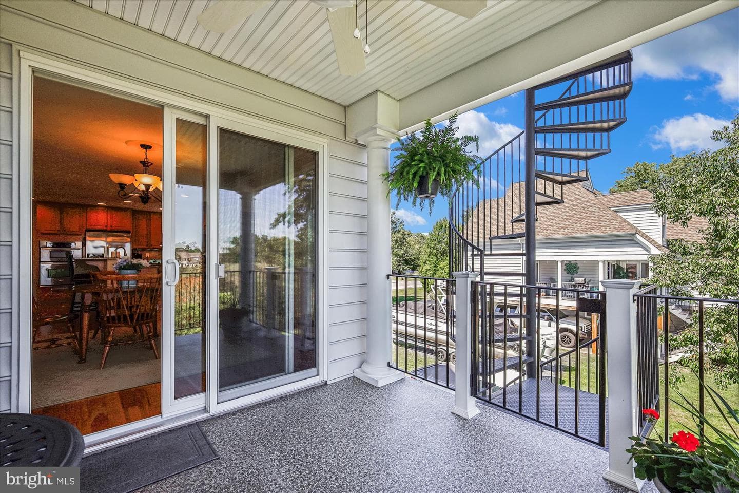 635 Dominion Road photo 16