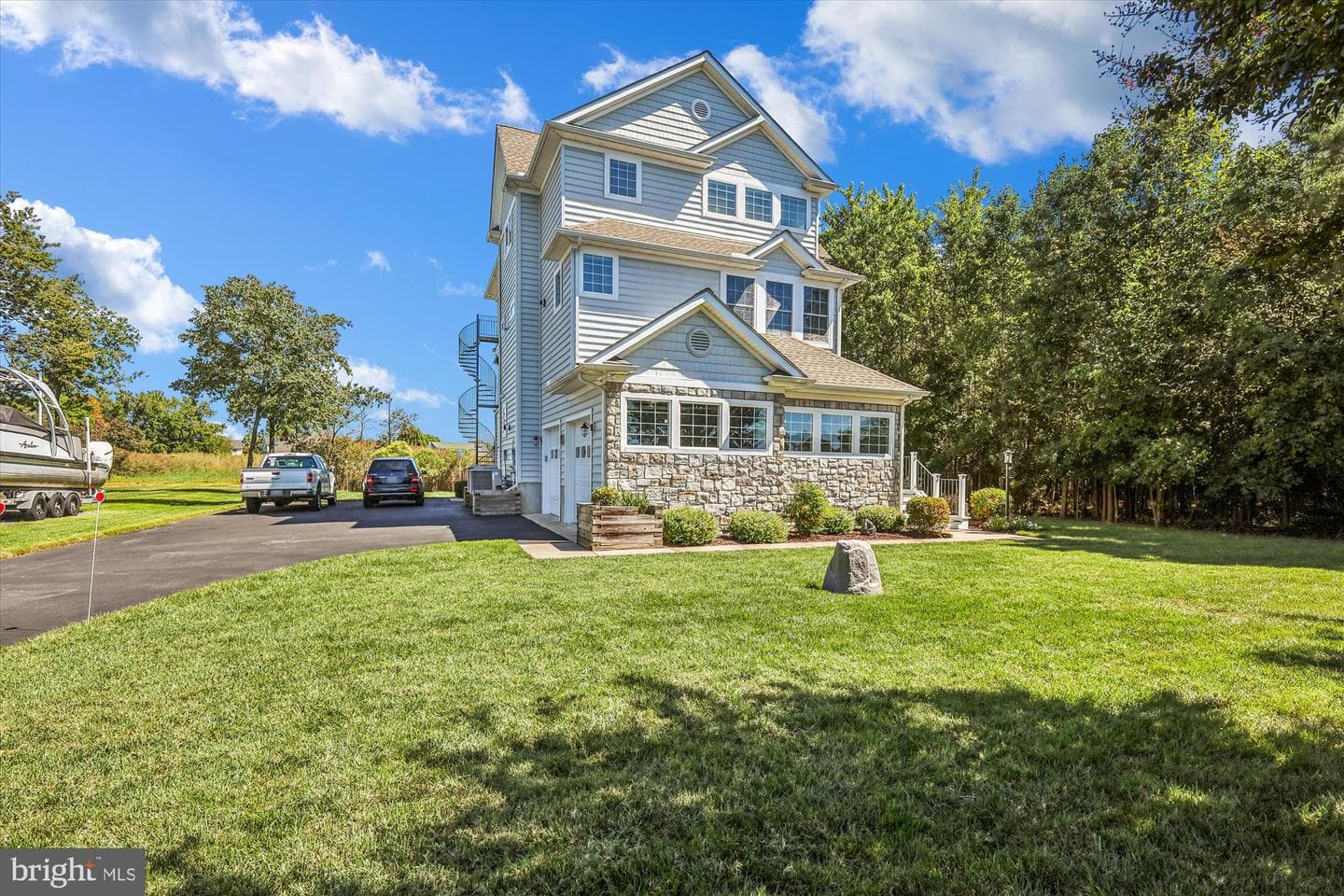 635 Dominion Road photo 5
