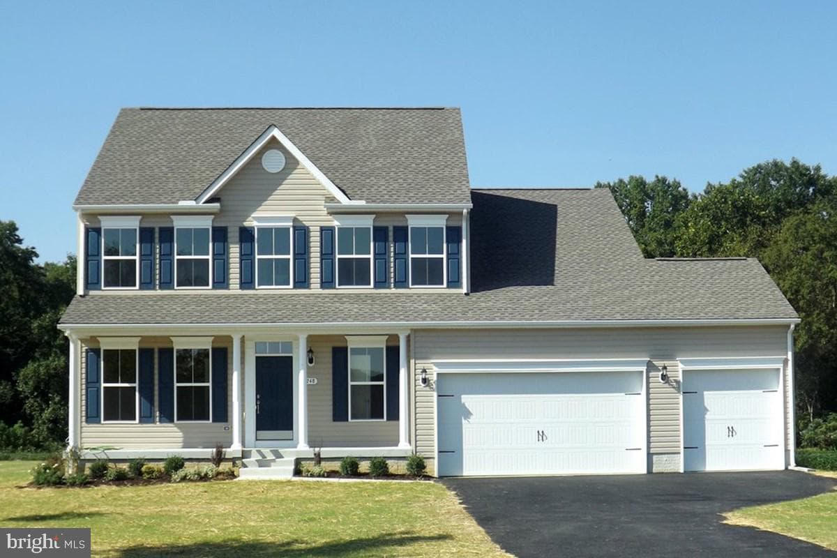325 Twin Meadows Farm Lane, Centreville