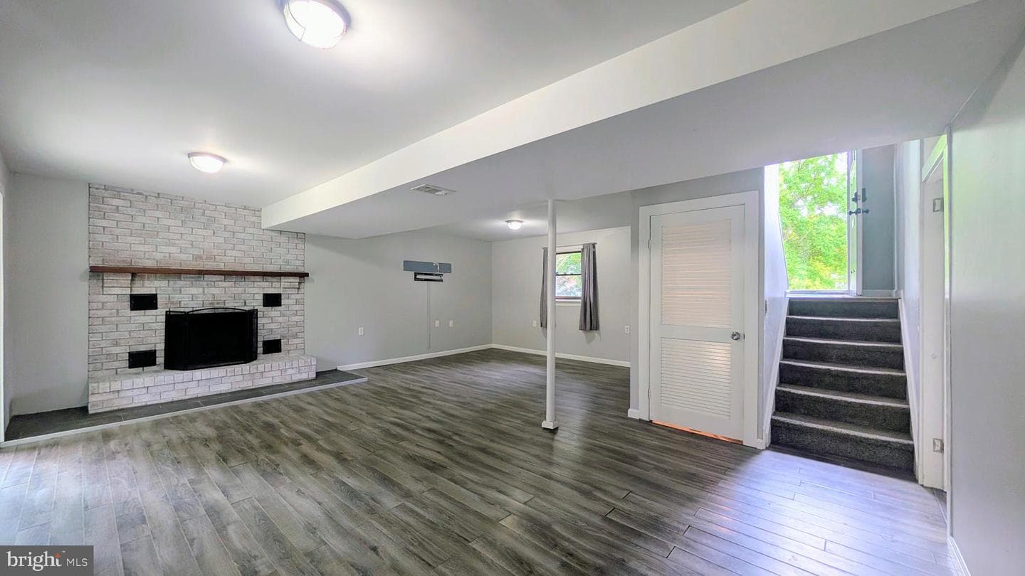 922 Petinot Place photo 33