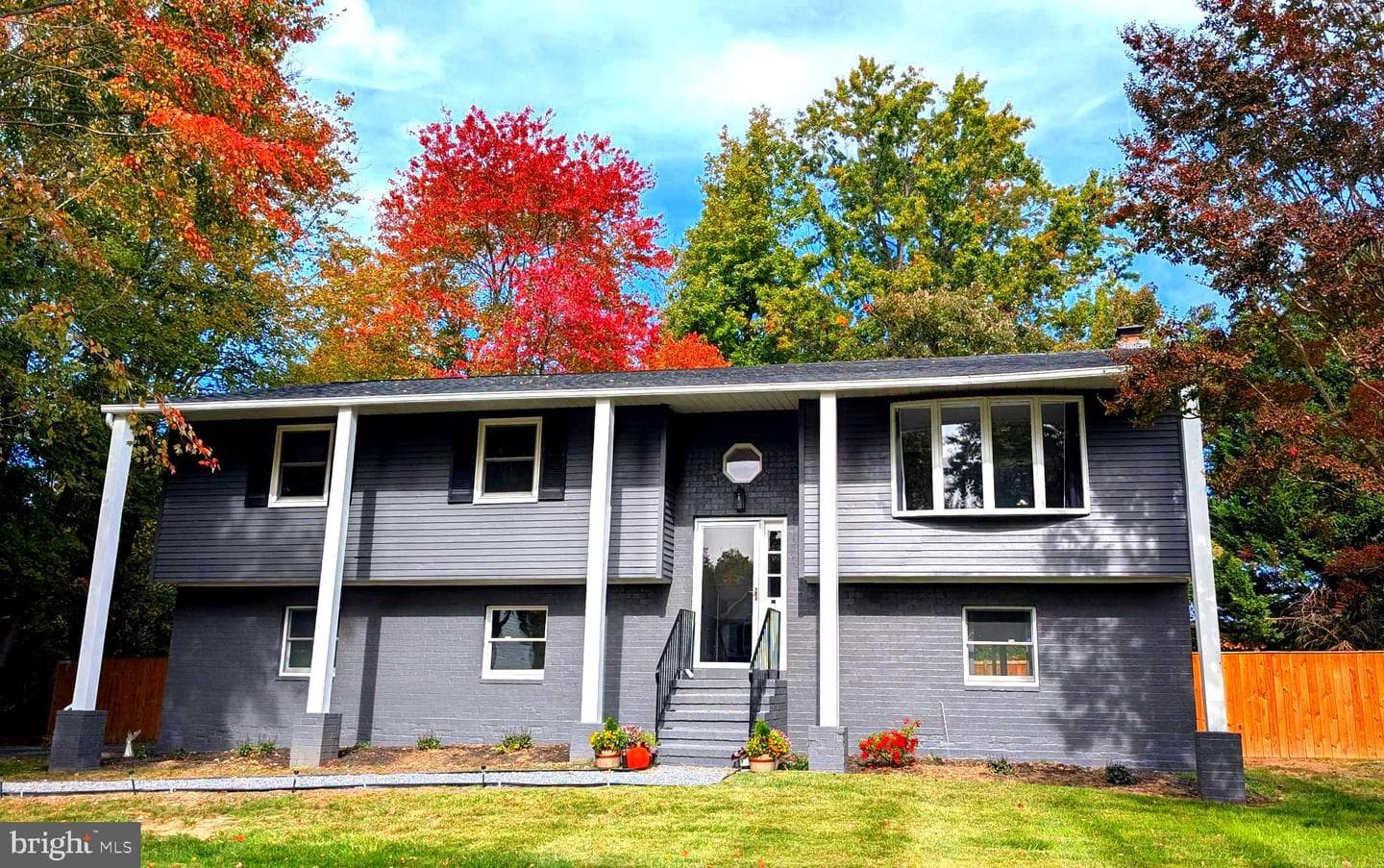 922 Petinot Place photo 49