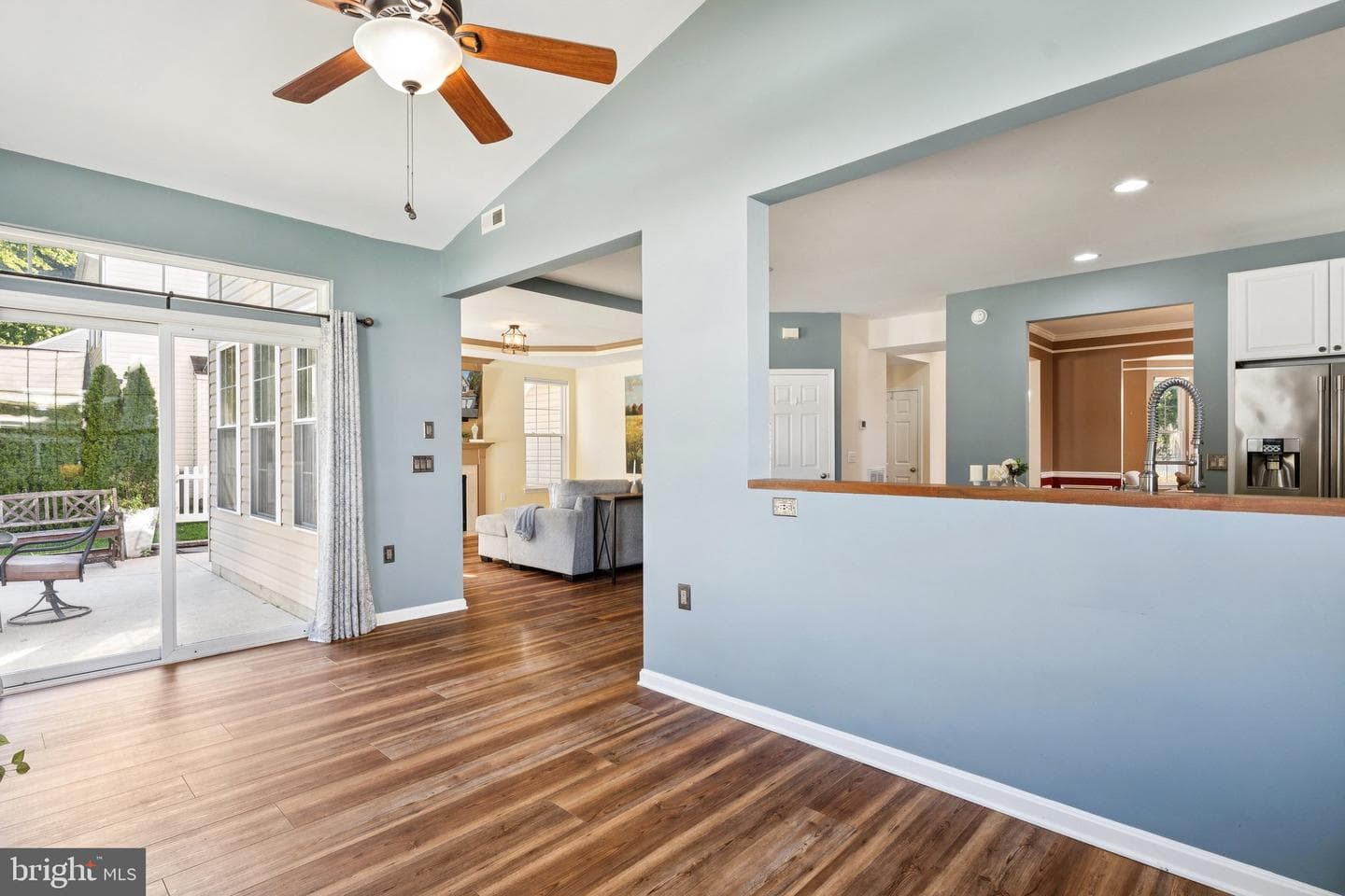 480 Web Foot Lane photo 10