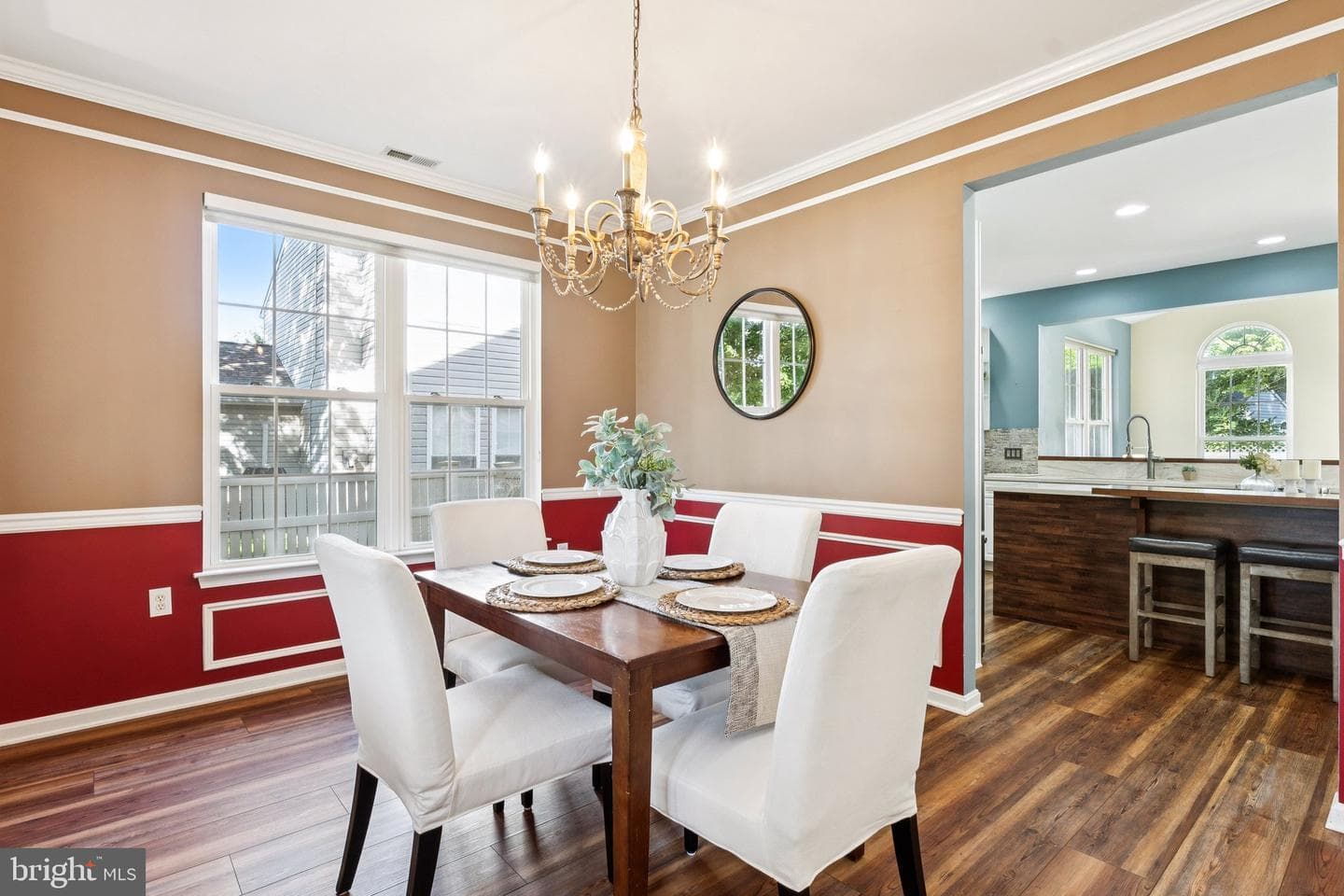 480 Web Foot Lane photo 16