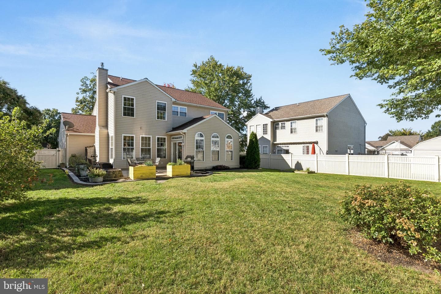 480 Web Foot Lane photo 38