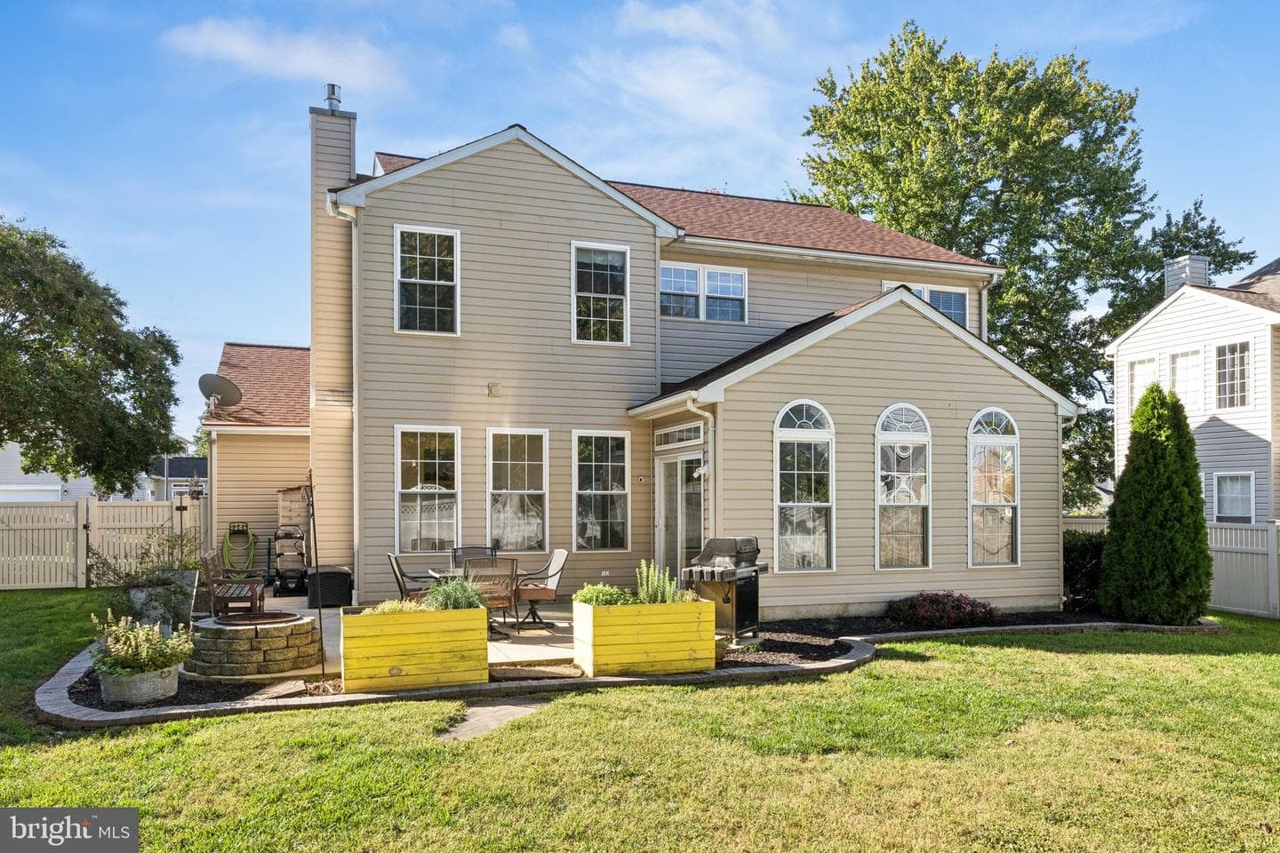 480 Web Foot Lane photo 39