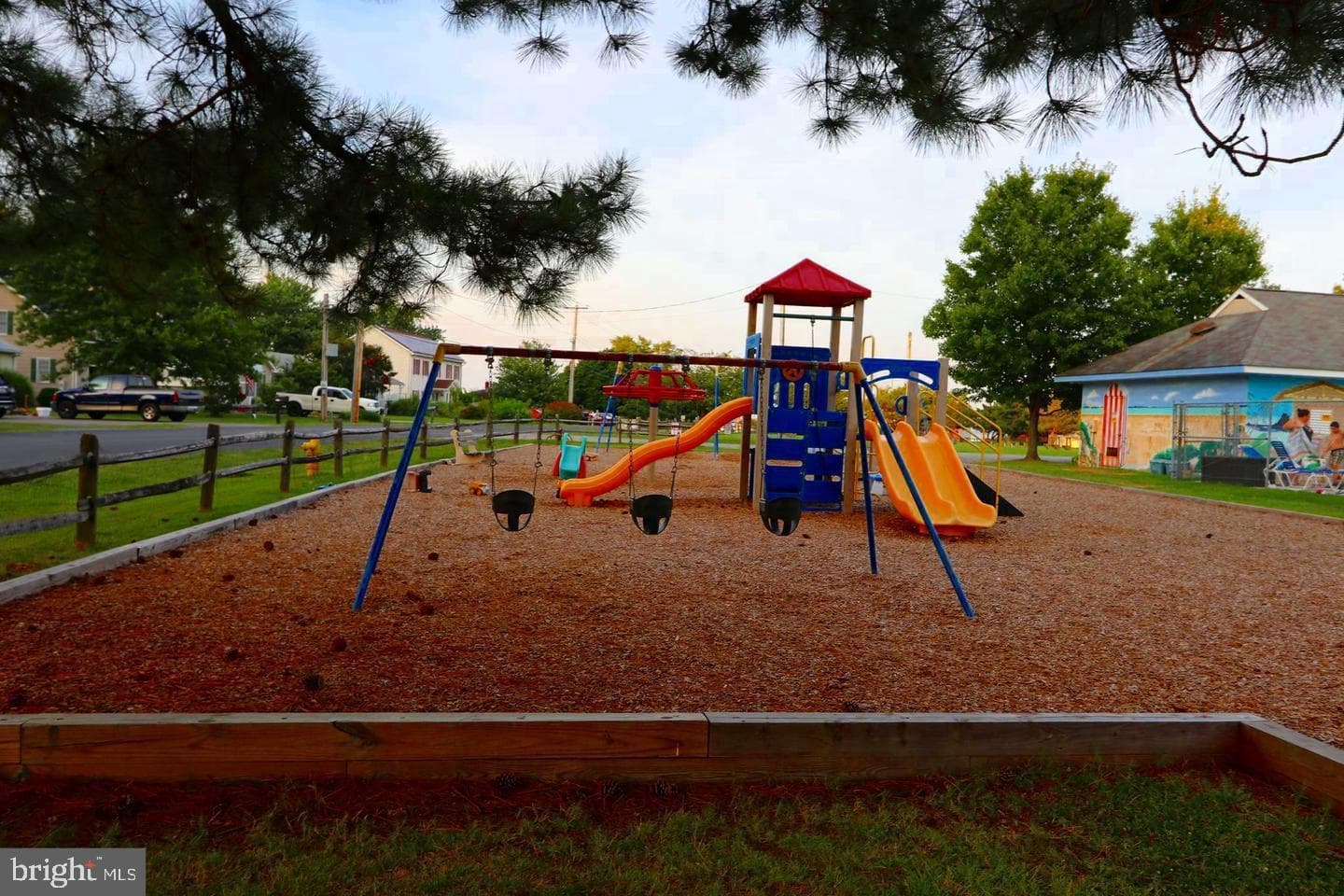 961 Cloverfields Drive photo 25